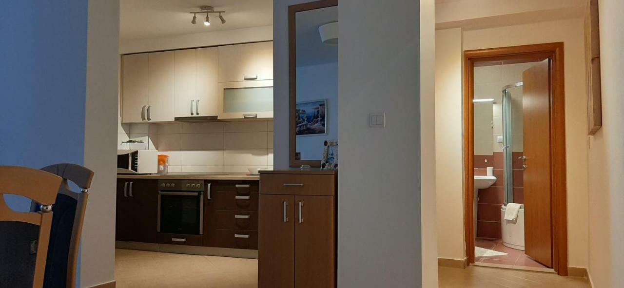 Iskra Apartment บุดวา ภายนอก รูปภาพ