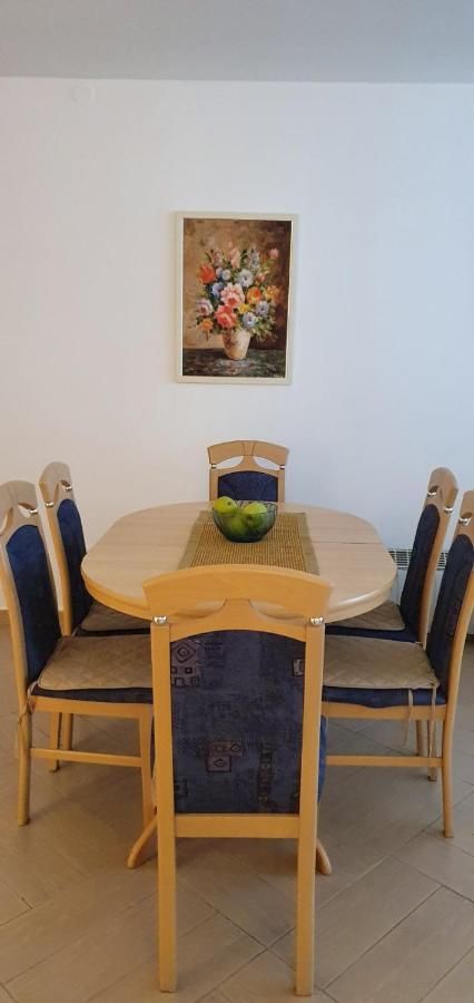 Iskra Apartment บุดวา ภายนอก รูปภาพ
