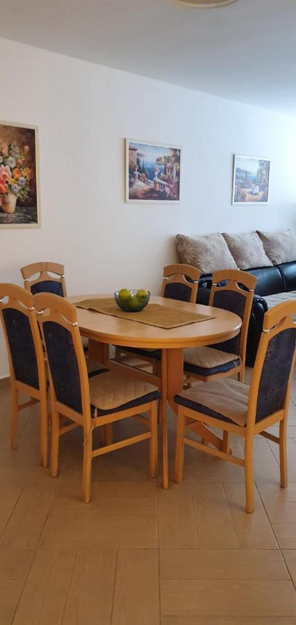 Iskra Apartment บุดวา ภายนอก รูปภาพ